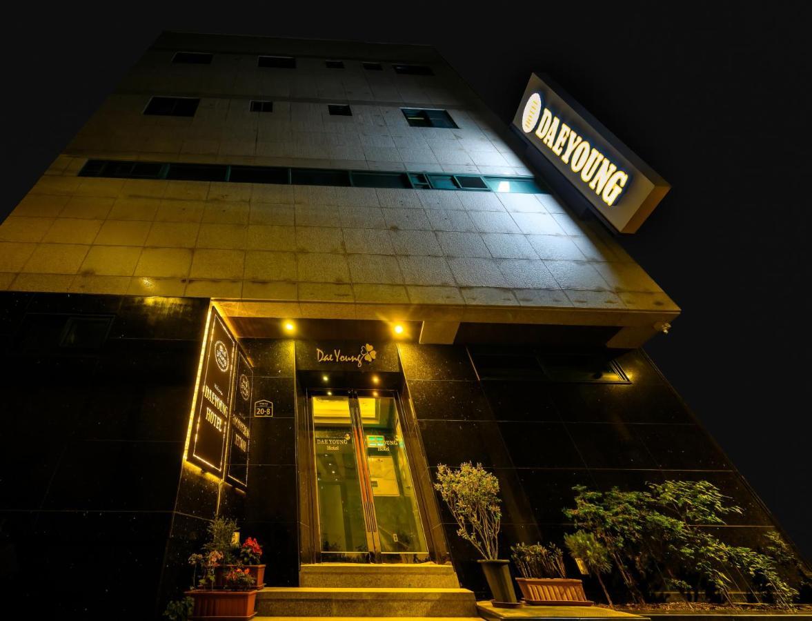 Daeyoung Hotel Myeongdong Seoul Exterior photo